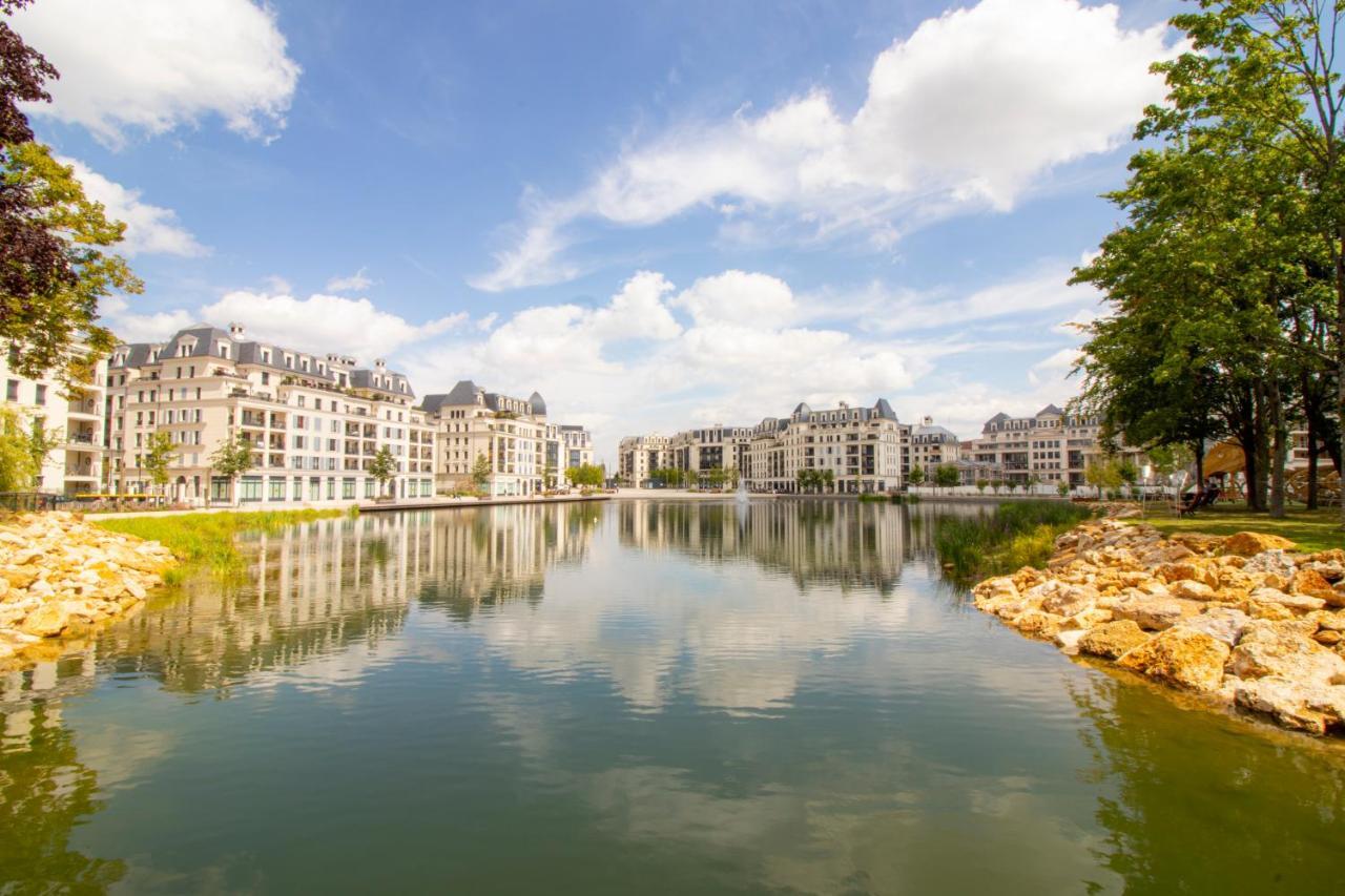 La Hearty Room Logement En Colocation 勒普莱西-罗班松 外观 照片
